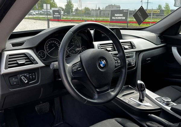 BMW 3GT cena 89900 przebieg: 182693, rok produkcji 2018 z Sianów małe 137